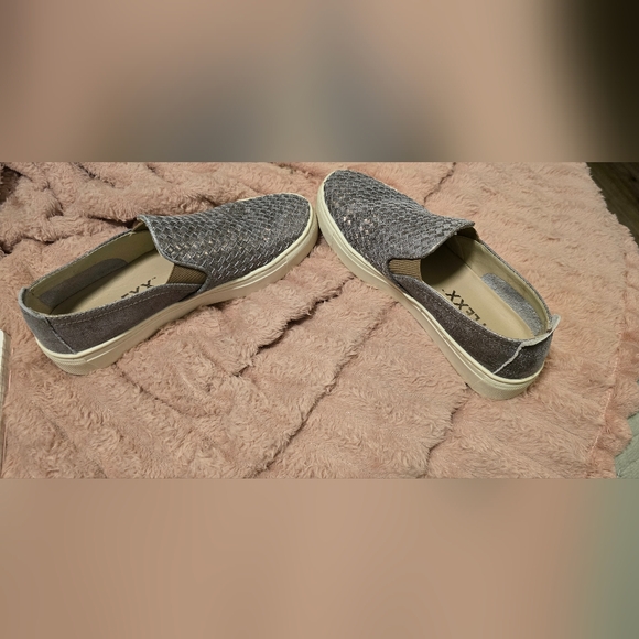 Flexx Size 6 Shoes - Picture 3 of 3